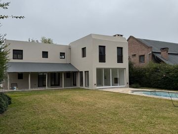 ALQUILER CASA - BARRIO PRIVADO EL PORTILLO - A ESTRENAR