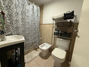 VENTA DEPARTAMENTO 2 AMBIENTES - BALCON AL FRENTE  PISO ALTO, VILLA PUEYRREDON