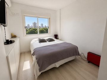 VENTA DEPARTAMENTO 2 AMBIENTES - BALCON AL FRENTE  PISO ALTO, VILLA PUEYRREDON