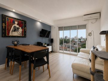 VENTA DEPARTAMENTO 2 AMBIENTES - BALCON AL FRENTE  PISO ALTO, VILLA PUEYRREDON