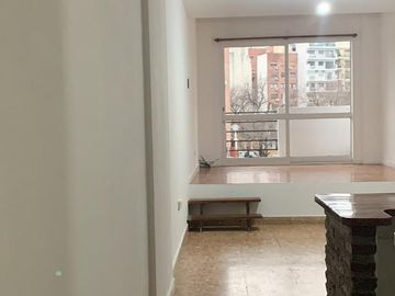Departamento en Alquiler de 1 ambiente con balcón en Las Cañitas, Palermo
