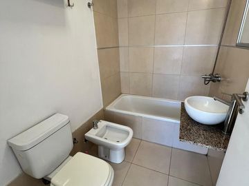 Departamento en venta PB con jardín en El Palmar, Nordelta