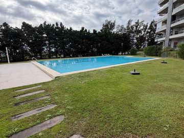Departamento en venta PB con jardín en El Palmar, Nordelta