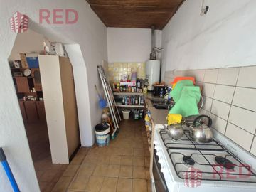 Vende Casa de 3 dormitorios en Neuquén.