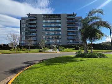 Venta Excelente Departamento 4 amb/2 cocheras/2 Bauleras,  en Puerto Escondido. Nordelta.