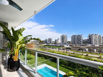 Venta Excelente Departamento 4 amb/2 cocheras/2 Bauleras,  en Puerto Escondido. Nordelta.