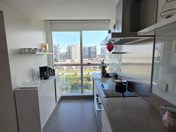 Venta Excelente Departamento 4 amb/2 cocheras/2 Bauleras,  en Puerto Escondido. Nordelta.