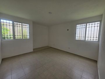 CASA EN VENTA DE UNA PLANTA EN CAUCEL MERIDA YUCATAN