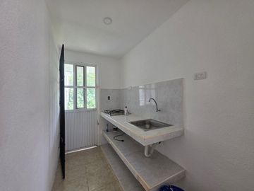 CASA EN VENTA DE UNA PLANTA EN CAUCEL MERIDA YUCATAN