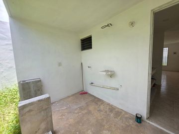 CASA EN VENTA DE UNA PLANTA EN CAUCEL MERIDA YUCATAN