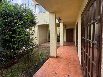 Casa en Venta, Lomas del Olivo, 4 Recámaras