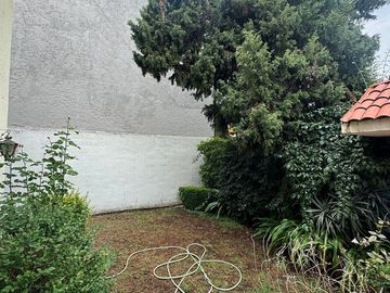 Casa en Venta, Lomas del Olivo, 4 Recámaras