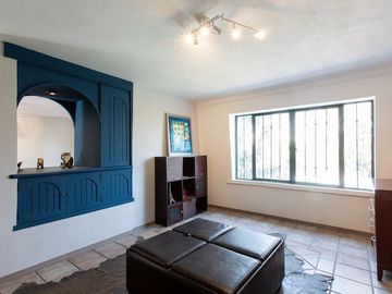 VENTA RESIDENCIA CON 5 TERRAZAS , JARDIN , EN LOMAS DE BELLAVISTA