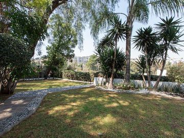 VENTA RESIDENCIA CON 5 TERRAZAS , JARDIN , EN LOMAS DE BELLAVISTA