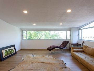 VENTA RESIDENCIA CON 5 TERRAZAS , JARDIN , EN LOMAS DE BELLAVISTA