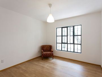 VENTA RESIDENCIA CON 5 TERRAZAS , JARDIN , EN LOMAS DE BELLAVISTA