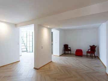 VENTA RESIDENCIA CON 5 TERRAZAS , JARDIN , EN LOMAS DE BELLAVISTA
