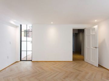 VENTA RESIDENCIA CON 5 TERRAZAS , JARDIN , EN LOMAS DE BELLAVISTA