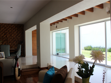 CASA EN VENTA EN LOMAS DE ANGELÓPOLIS, CLUSTER 333,