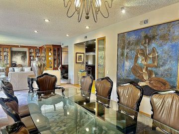 Bosque de las Lomas venta Elegante departamento.