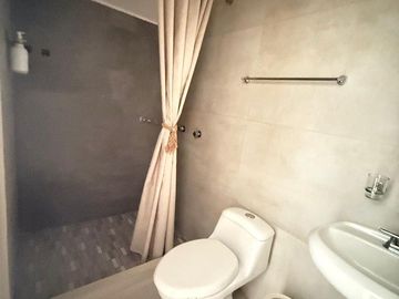 Casa en venta fracc. Alta California, Tlajomulco