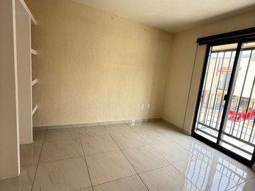 Casa en venta fracc. Alta California, Tlajomulco