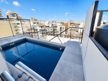 VENTA  Monoambiente con Balcón Al Contrafrente. Cochera. Palermo