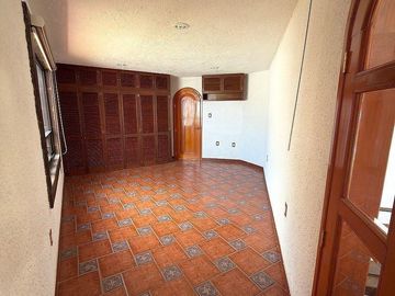 CASA EN RENTA EN BALCONES DE ACUEDUCTO  CON VISTA A LOS ARCOS, QUERETARO
