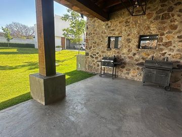CASA EN VENTA EN ZAKIA! A ESTRENAR