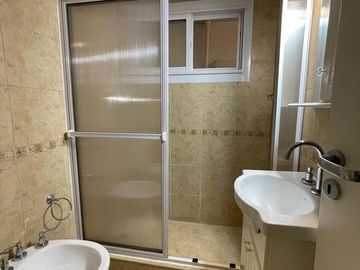 Alquiler Departamento 2 ambientes Recoleta Av Pueyrredon  y Guido