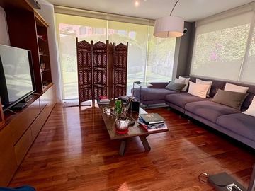 EN VENTA CASA EN HERRADURA EN CERRADA CON GRAN JARDÍN