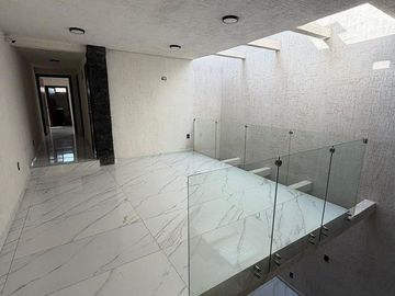 CASA EN VENTA EN OBLATOS