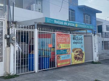 PROPIEDAD CON LOCAL Y DEPARTAMENTO EN VENTA EN LAS AGUILAS