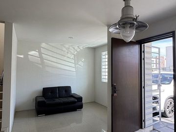 CASA EN VENTA EN RINCONADA DE LOS FRESNOS