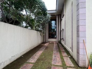 CASA EN VENTA EN CHAPALITA
