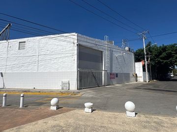 BODEGA EN VENTA EN EL COLLI