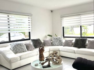 CASA EN VENTA EN JARDÍN REAL