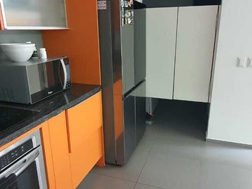 CASA EN  VENTA  EN SOLARES
