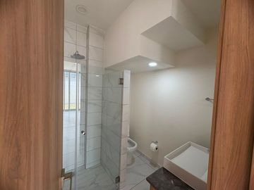 CASA EN VENTA O RENTA EN BOSQUES DE SANTA ANITA