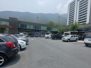 LOCALES COMERCIALES EN RENTA