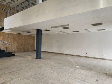 Edificio en renta en la Colonia Moderna, Guadalajara