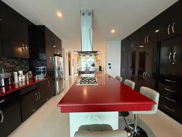 CASA EN CUMBRES DEL CIMATARIO, QUERETARO