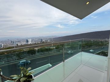 CASA EN CUMBRES DEL CIMATARIO, QUERETARO