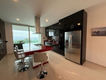 CASA EN CUMBRES DEL CIMATARIO, QUERETARO