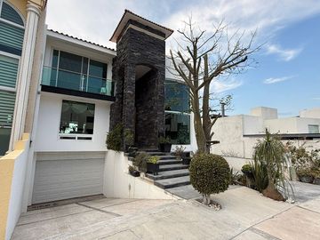 CASA EN CUMBRES DEL CIMATARIO, QUERETARO