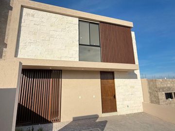 CASA EN ZARU, EL MARQUES, QUERETARO