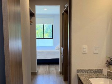 Departamento en Renta Amueblado con Alberca y Amenidades en Santa Fe Lifestyle