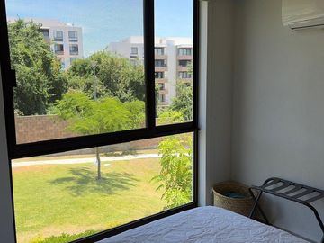 Departamento en Renta Amueblado con Alberca y Amenidades en Santa Fe Lifestyle