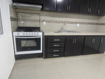 SE RENTA CASA UBICADA EN SANTA BARBARA CUAUTITLAN IZCALLI
