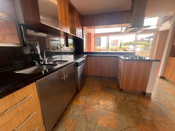 APARTAMENTO EN ARRIENDO UBICADO EN EL POBLADO SECTOR EL TESORO